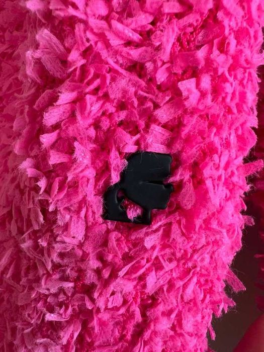 Нова жилетка KARL LAGERFELD в розово, размер М