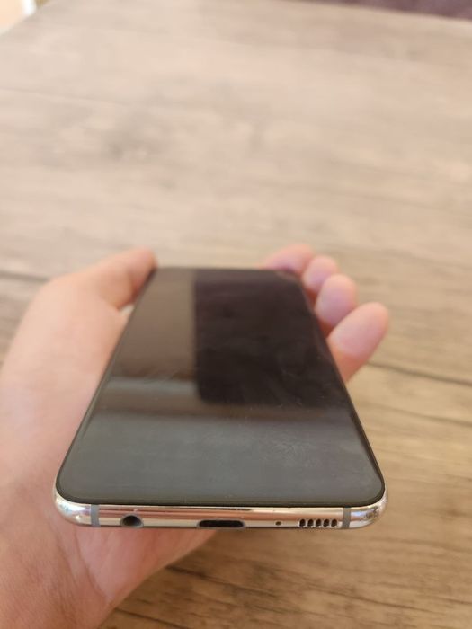 Samsung Galaxy S10e