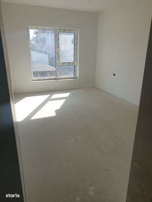 Duplex de vanzare de 130mp teren 216mp zona Floresti Crisan