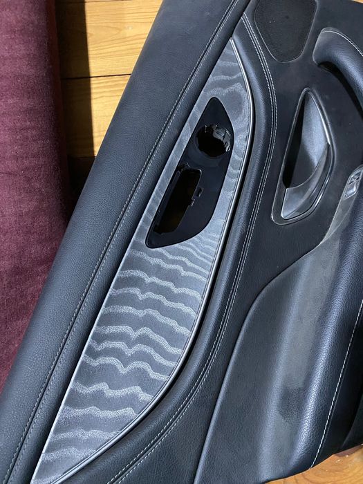 Mersedez W205 obshivka