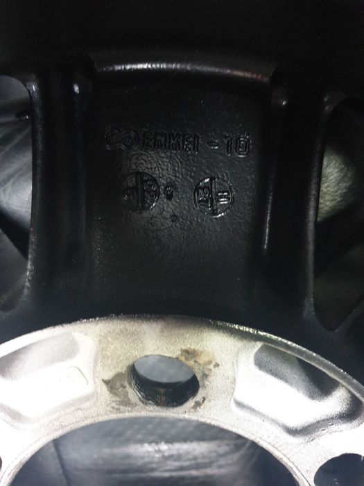 Легкосплавный оригинальный диск