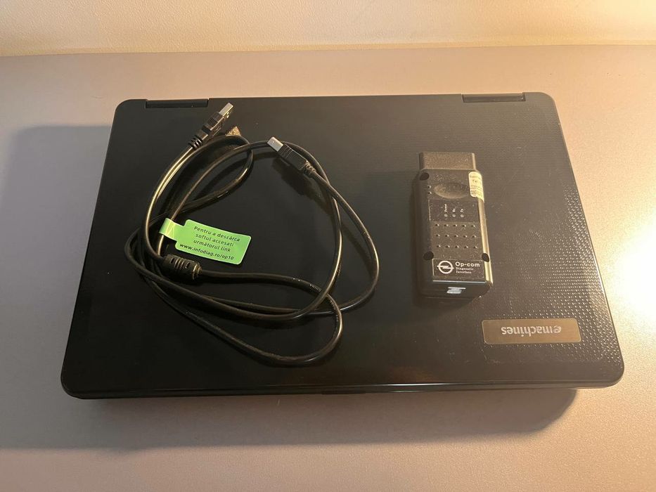 Laptop emachines e525 + OPCOM 2010