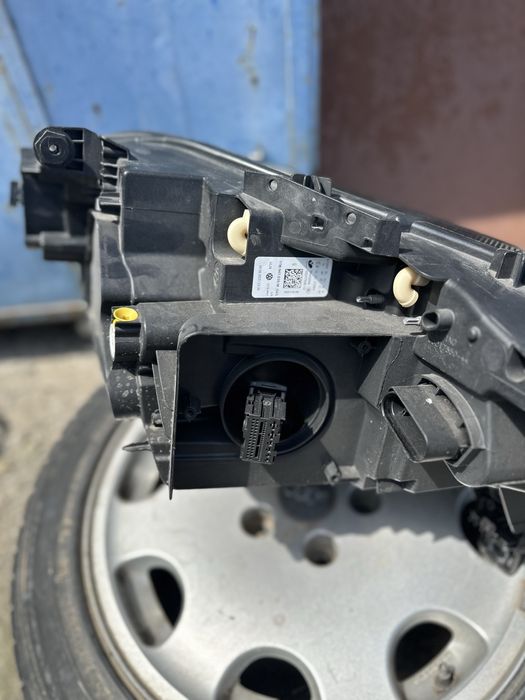 VW ID 4/5 Full Led ляв фар