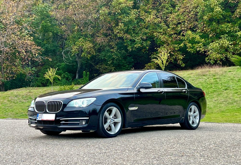 Bmw 730D Facelift , Camera , Perdelute , Keyless , Km Reali VARIANTE