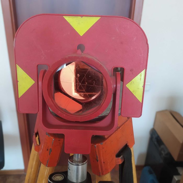 Тахеометр штатив, веза