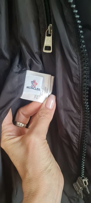 MONCLER ,Kenya field jacket ,тънко мъжко яке ,модел Kenya