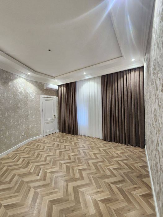 Срочная продажа 3х ком 82м2 Ресторан Basilic Амира Темура