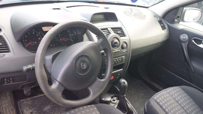 Dezmembram Renault Megane 2 1.6,16V