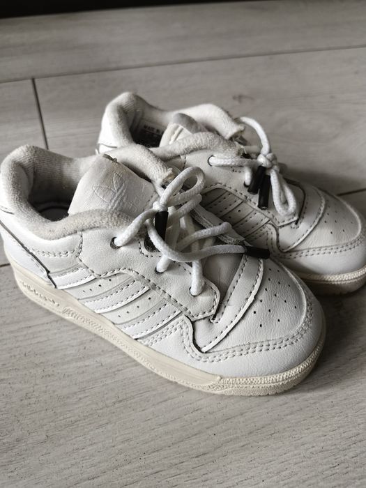 Маратонки за момче