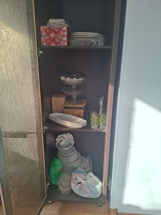 Шкаф для кухни и гостиной