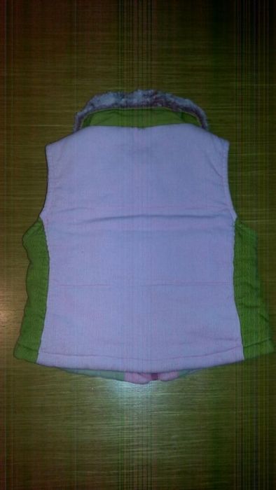 Детски елек за момиченце - размер 1-2 год.