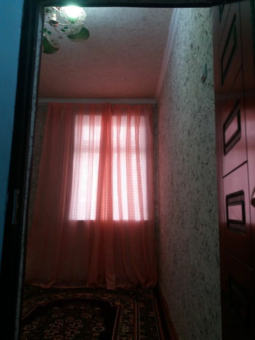 Qarshi Shahar 4 micro rayon chulquvar mahallasi 5 etaj 2 xonali remont