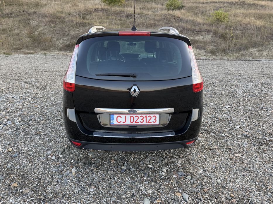 Renault Megane Scenic motorizare 1,5 diesel an 2014