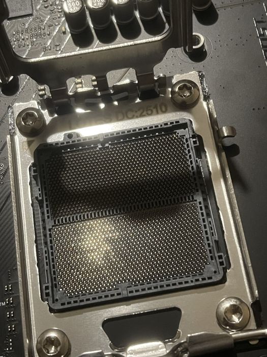 Pro B650m-p чисто нова