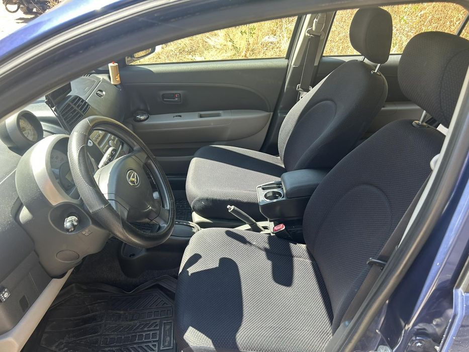 Daihatsu Sirion 4x4 с газ