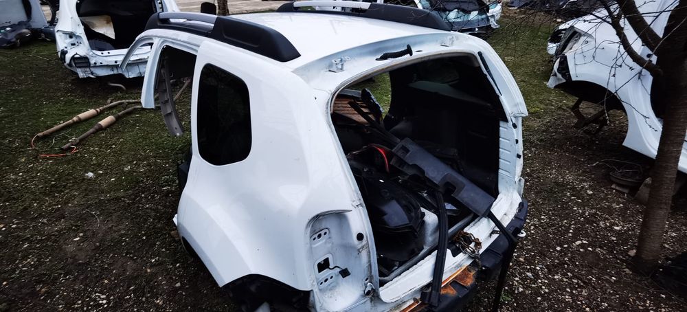 Parte spate aripi spate Duster Sandero Pavilion Dokker