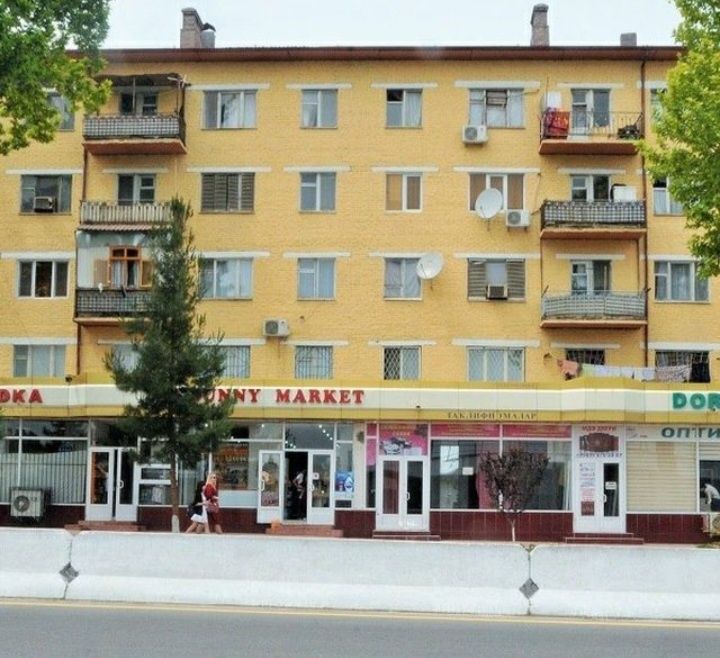 Обмен на участок или Продаётся 3х ком кв в центре районе Троицк

3 хон