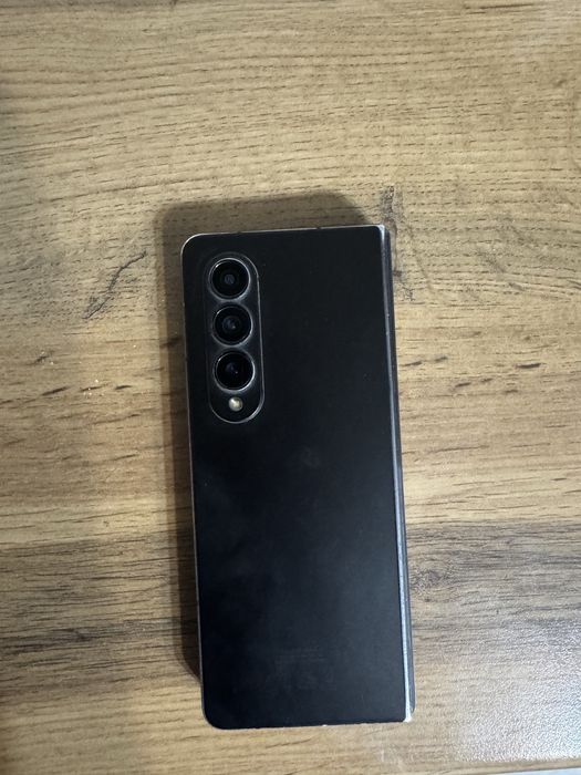 Samsung Z Fold 4
