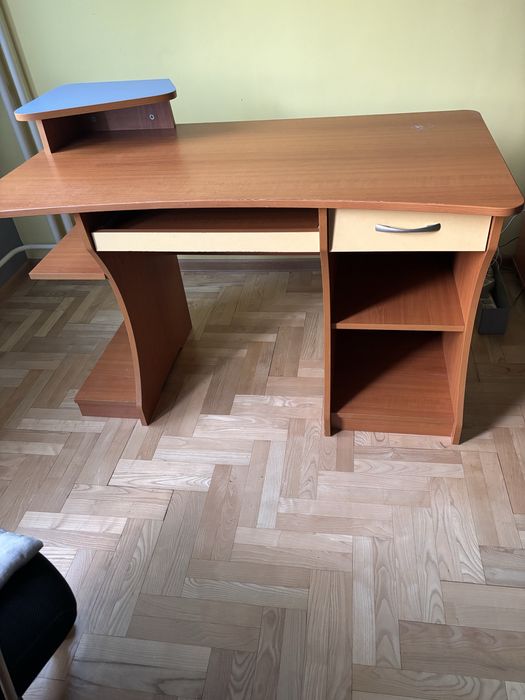 Бюро за офис, стая ,спалня