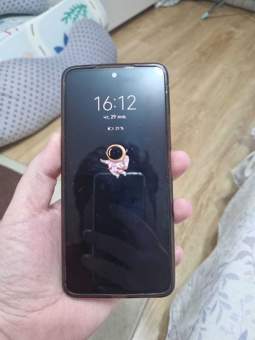 Продам смартфон, недорого.