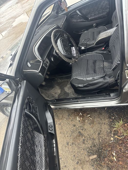 Продам ваз 21099