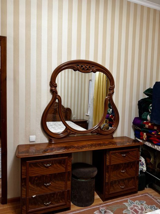 Спальная гарнитура