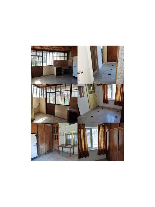 Продава се къща в района на  ХГ  " Св. св. Кирил и Методий "