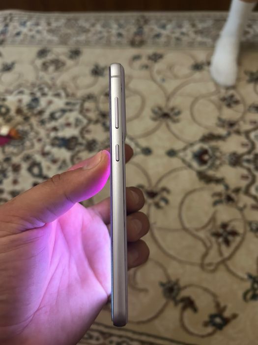 Продам Samsung S21 FE 5G
