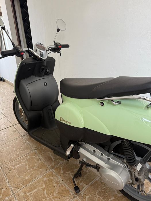Vand scuter retro -benelli pepe 9000 km impecabil