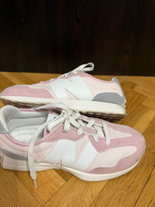 Оригинални New Balance 327 (Размер 38.5 / 24 см) – Розови