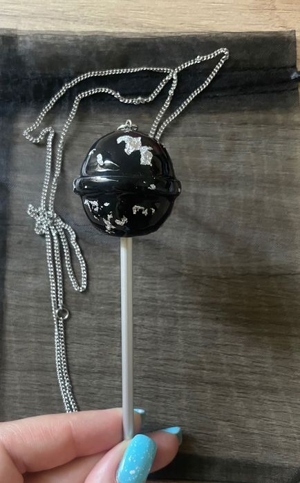 Бутиков гердан близалка