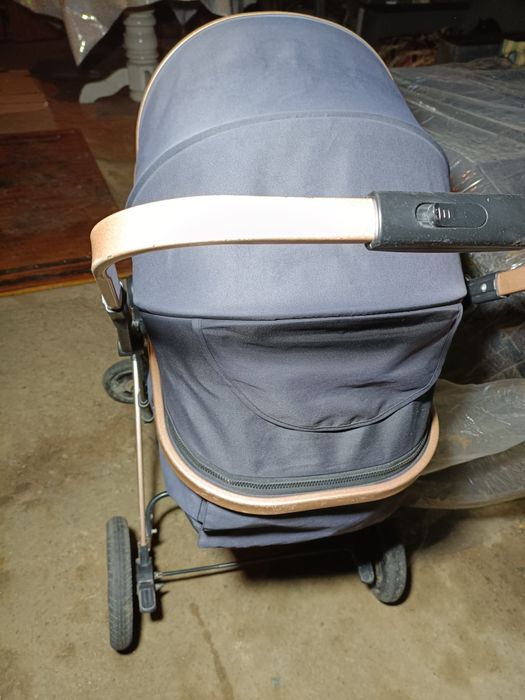 Продам коляску бу