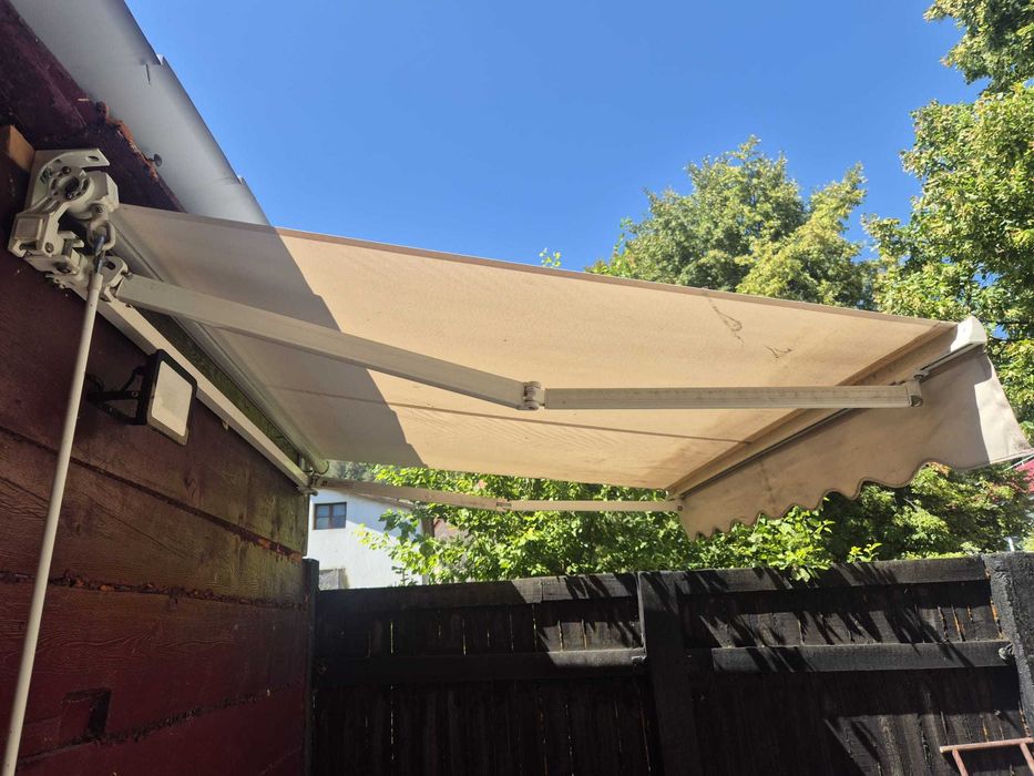 Copertina de  terasa cu manivela