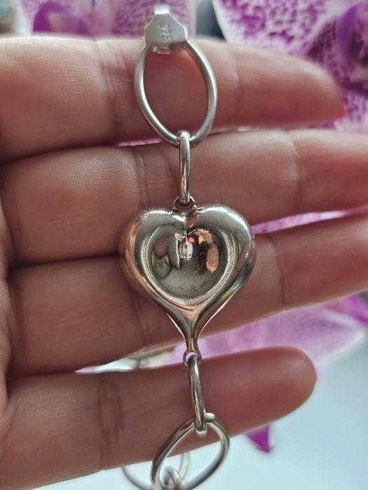 Красива сребърна гривна