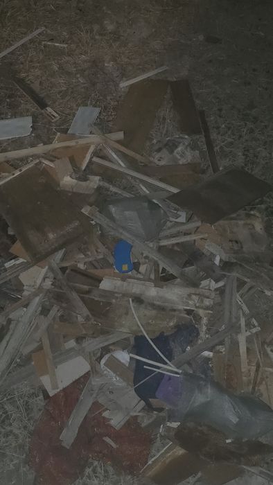 Доски на дрова отдам  беслпатно