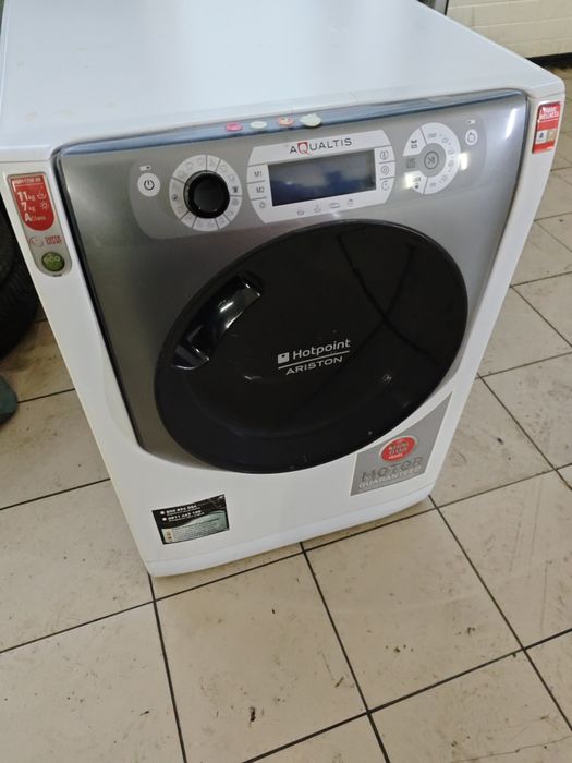 Masina spalat Hotpoint ariston Aqualtis