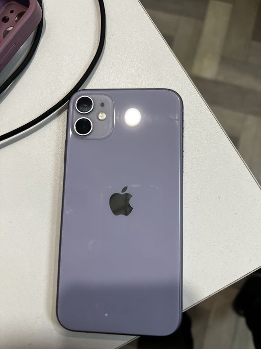 iPhone 11 фиолетовый
