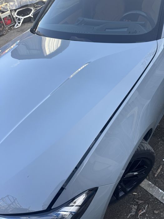 Bmw g20 преден капак перфектен