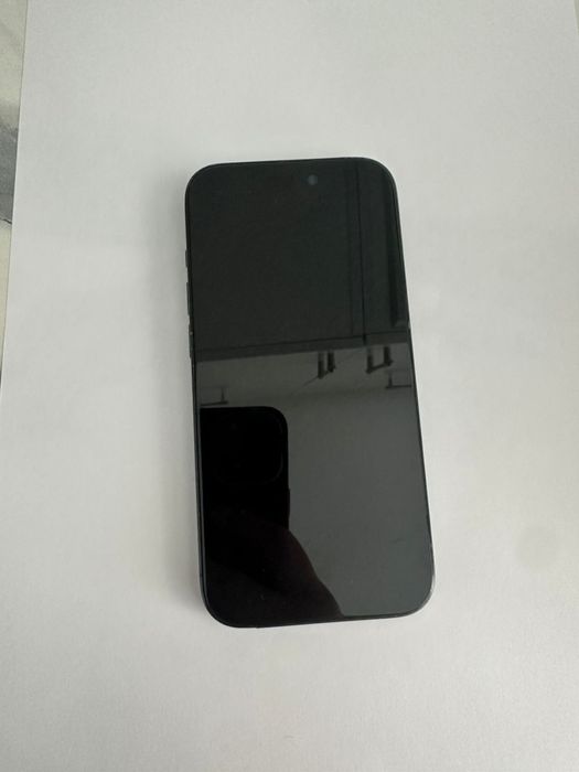 Продам Iphone 15 pro 256gb