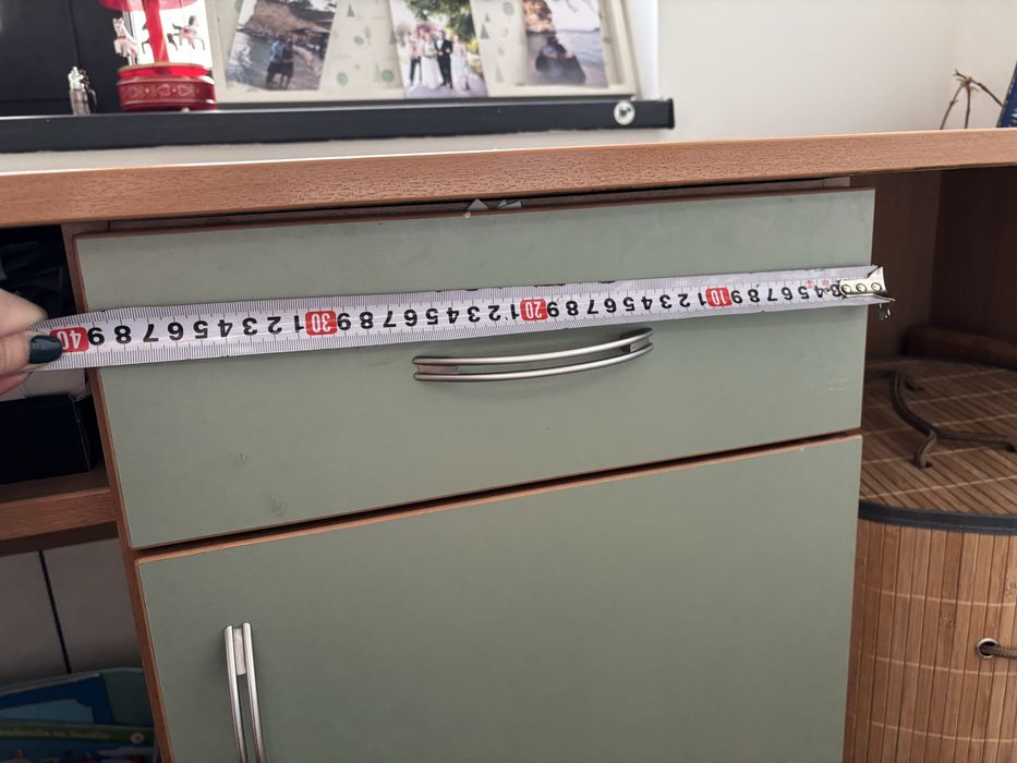 Ученическо бюро много запазено