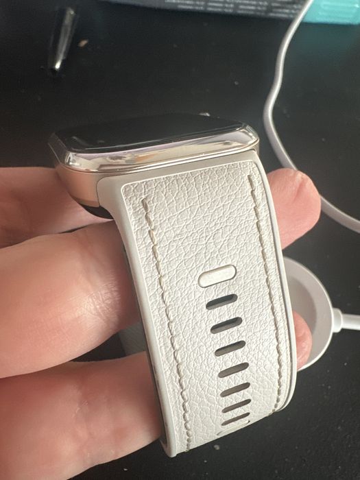 HUAWEI watch D2 като нов!! С гаранция