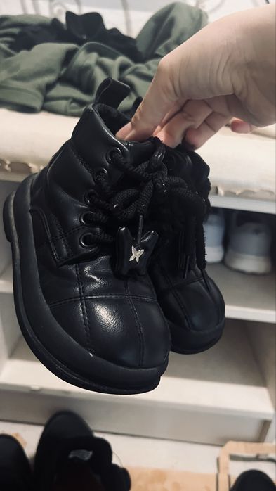 Ботинки для девочки 26рр