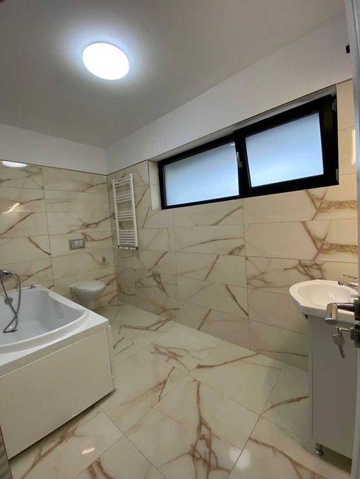 Casa de inchiriat, zona Scheia