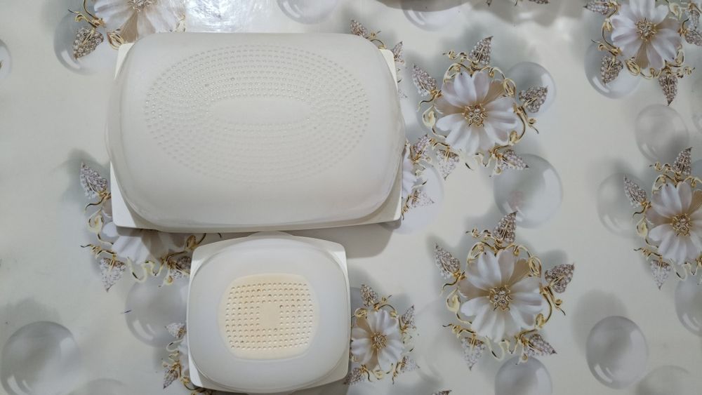 Продам сырницу и хлебницу от Tupperware