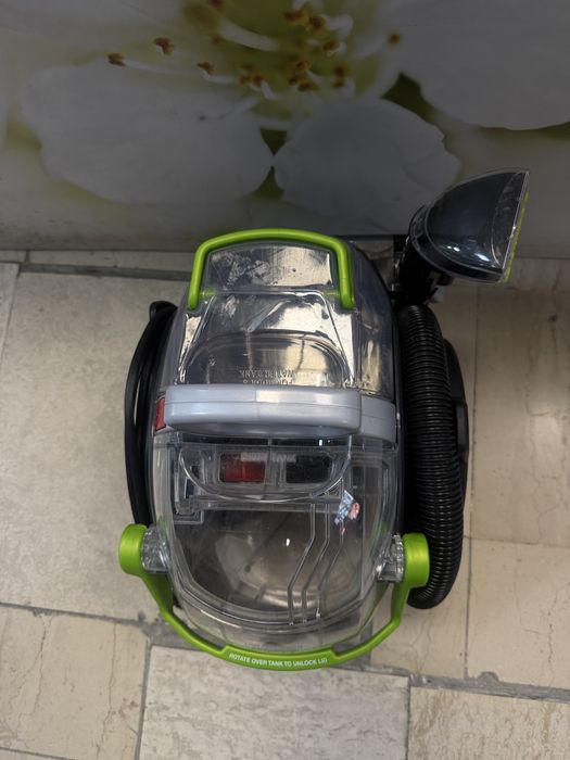 Перяща прахосмукачка Bissell SpotClean Pet Pro