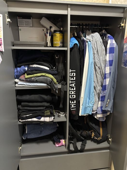 Продается б/у Шкаф