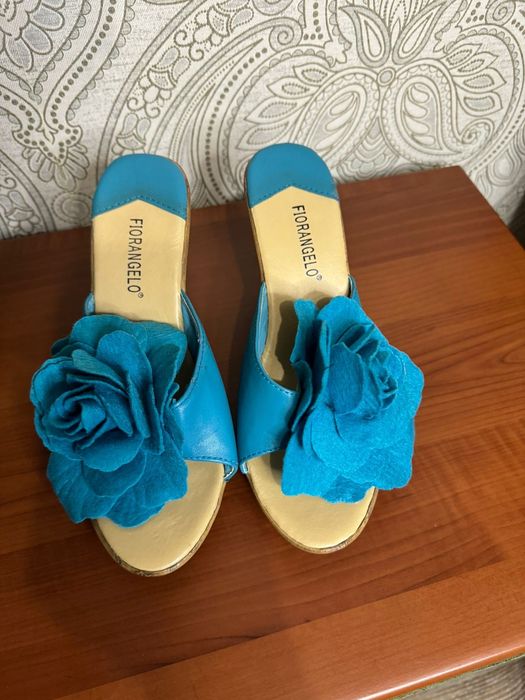 Продам туфли женские