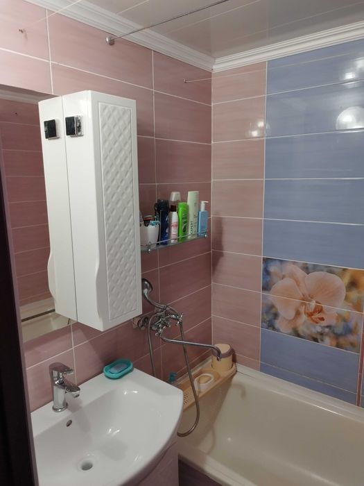 Продам 4- х комнатную квартиру.