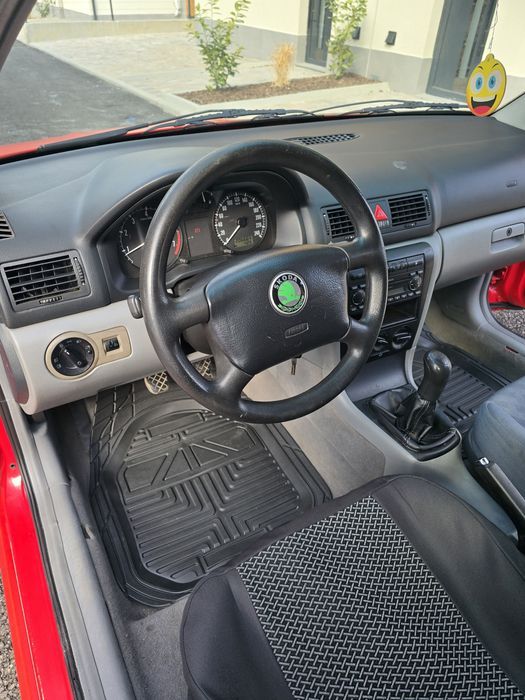Skoda octavia 1,8 бензин