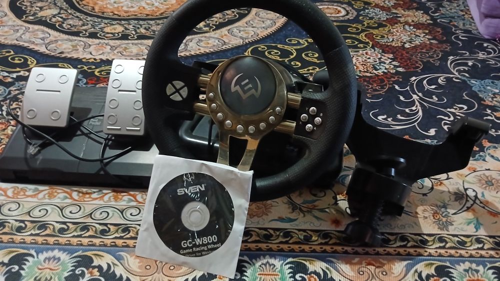 Продам игровой руль GC W800